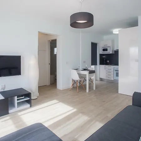 Apartament Flower Beach 8 *
