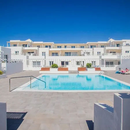 Flower Beach 8 Apartment *