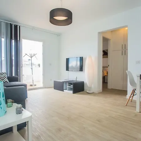 Apartamento Flower Beach 8