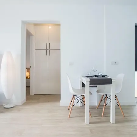 Apartamento Flower Beach 8