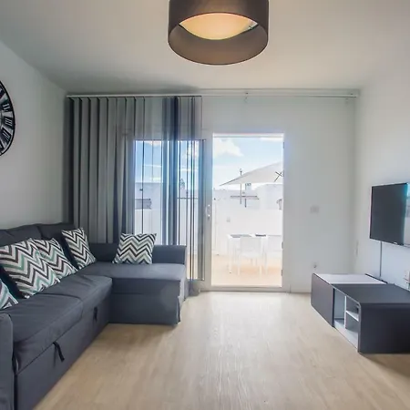 Apartamento Flower Beach 8